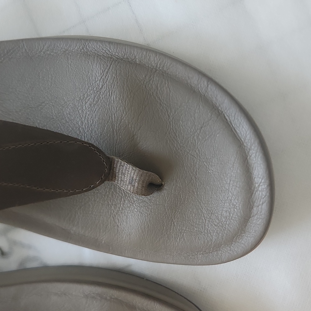 *SOLD*.NEW MERRELL | Tideriser Luna t-strap leather sandals brown sz 10 - Picture 3 of 4